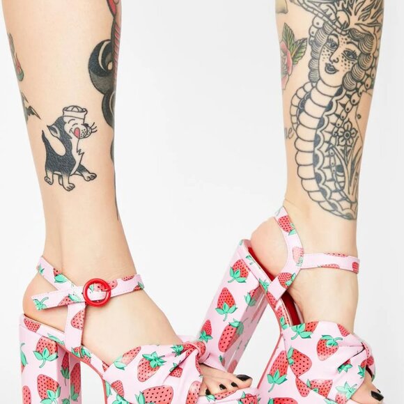 Sugar Thrillz Strawberry Fields Platform Heels - Picture 6 of 6